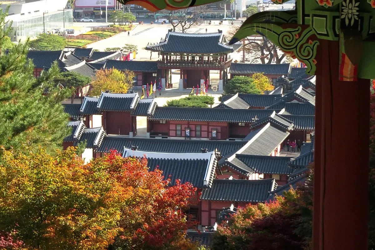 수원 화성행궁의 가을 풍경